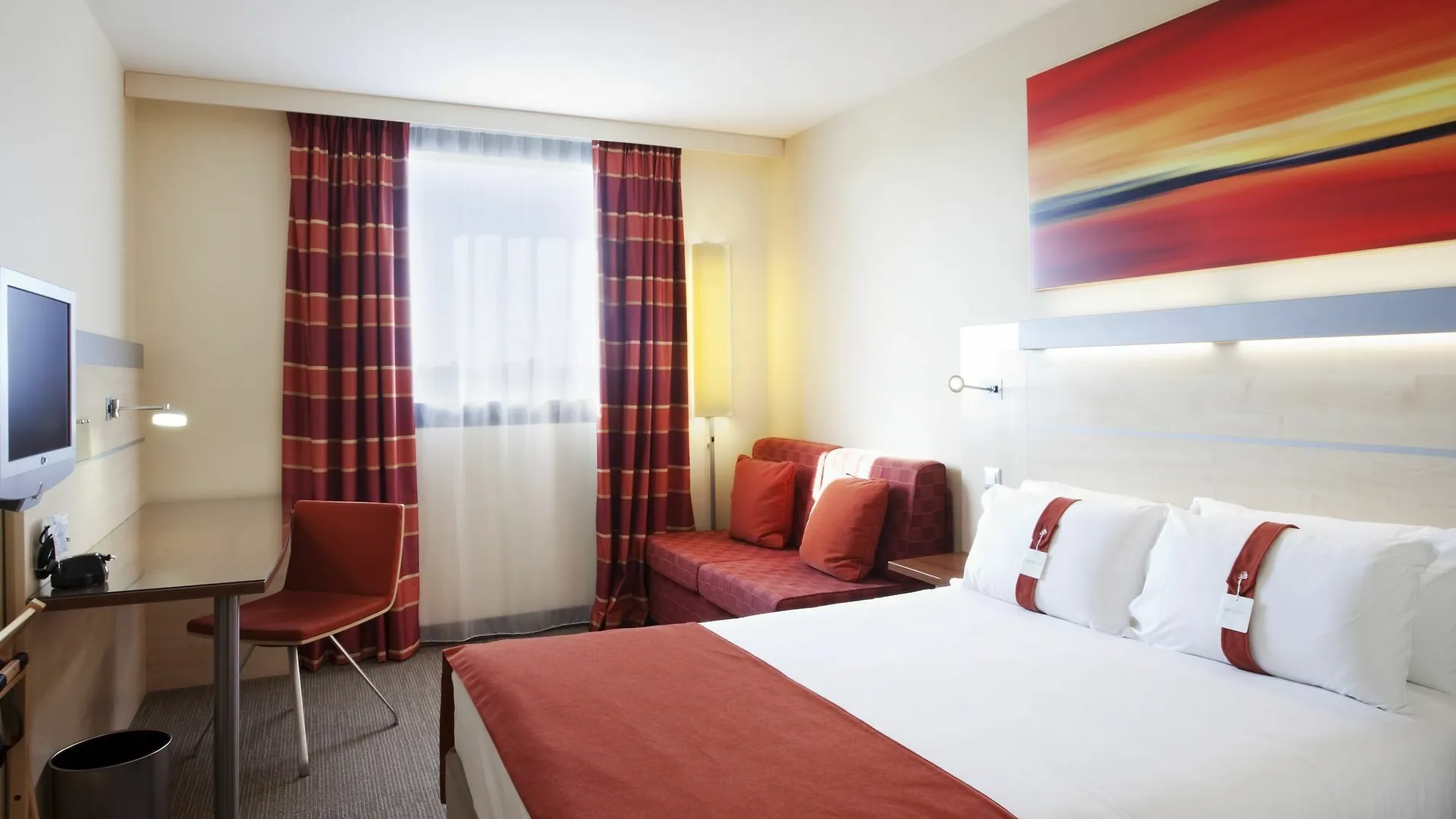 *** Hotel Holiday Inn Express Toulouse Airport By Ihg Blagnac Frankreich