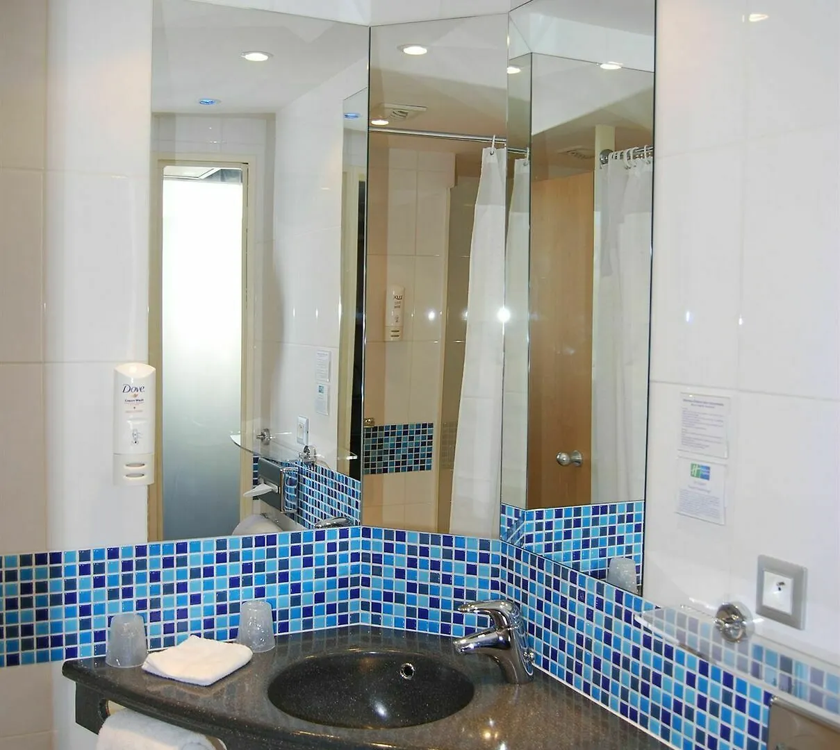 Holiday Inn Express Toulouse Airport By Ihg Blagnac Hotel