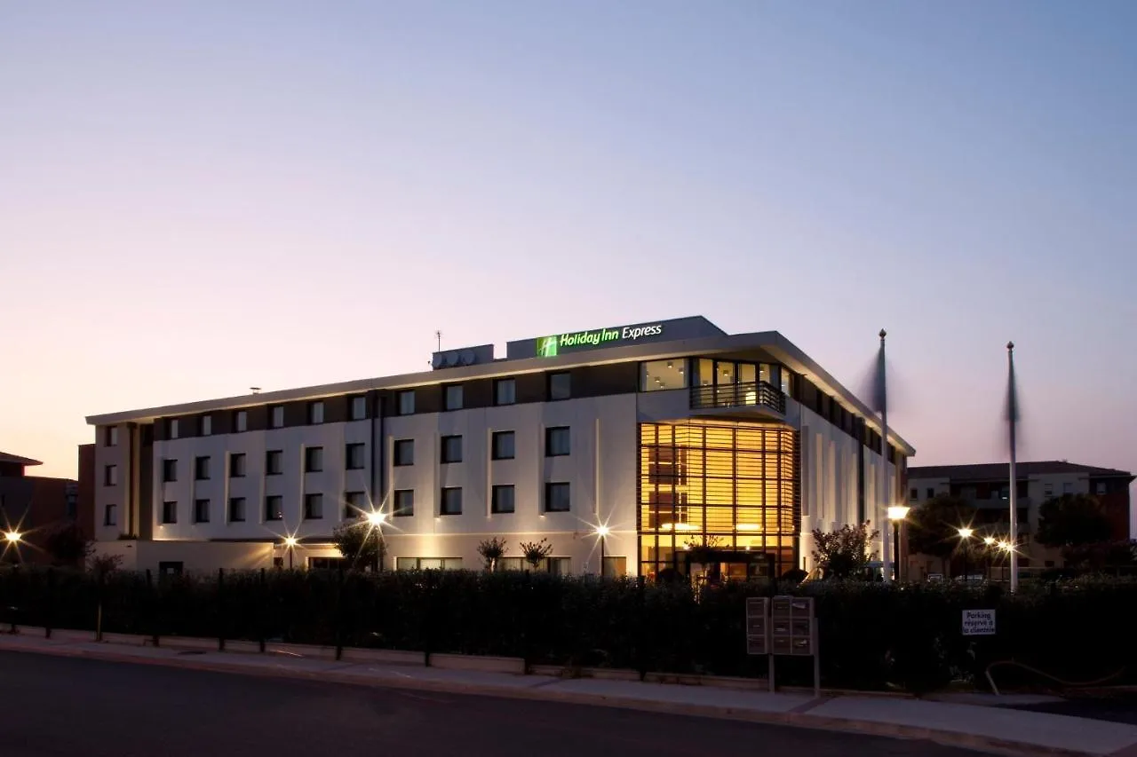 Holiday Inn Express Toulouse Airport, An Ihg Hotel Blagnac 3*,