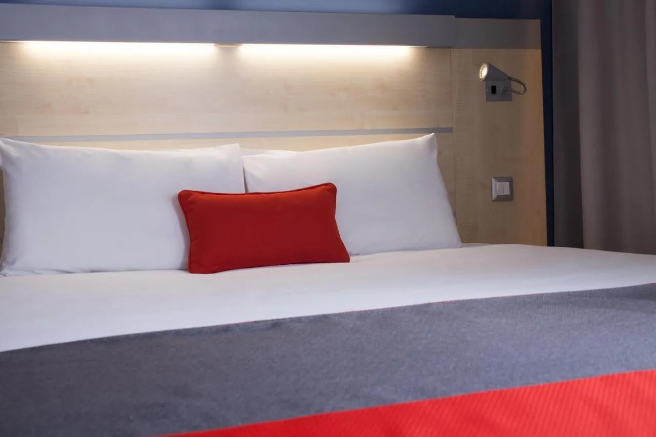 Holiday Inn Express Toulouse Airport, An Ihg Hotel Blagnac France